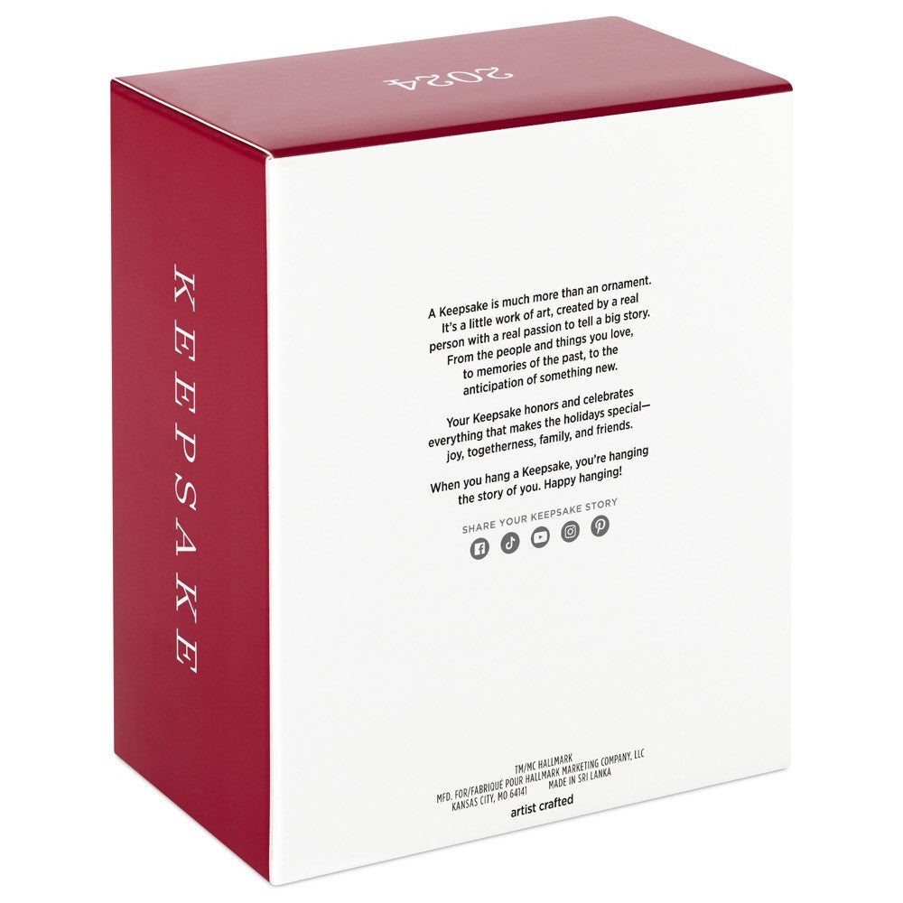 DCª Wonder Womanª Hallmark Keepsake Ornament