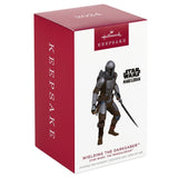 Star Wars: The Mandalorianª Wielding the Darksaberª Hallmark Keepsake Ornament