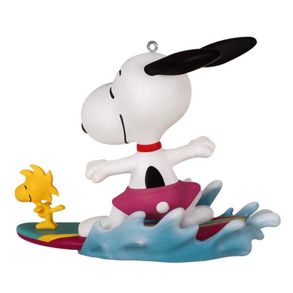 Peanuts¨ Spotlight on Snoopy Surf's Up! Hallmark Keepsake Ornament