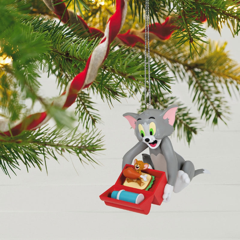 Tom and Jerry What's for Lunch Hallmark Keepsake Ornament